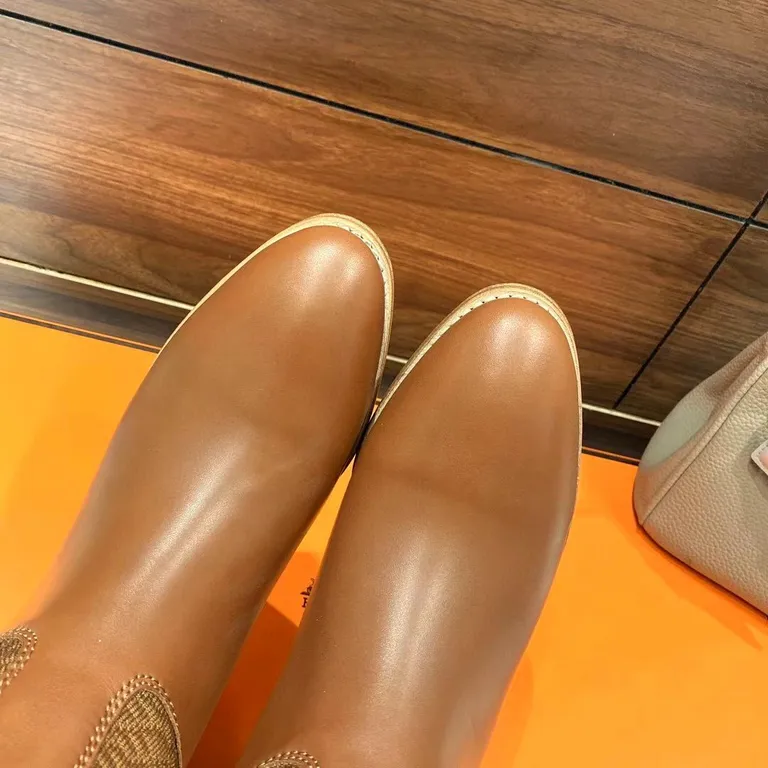 Hermes Shoe 